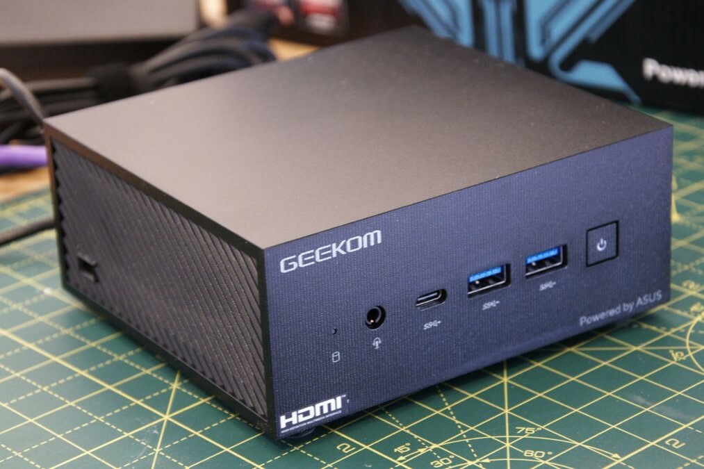 Výkonný mini pc