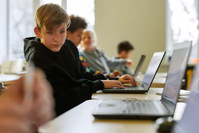 laptopy pre študentov